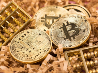 比特币矿工在BTF决策前打包现金